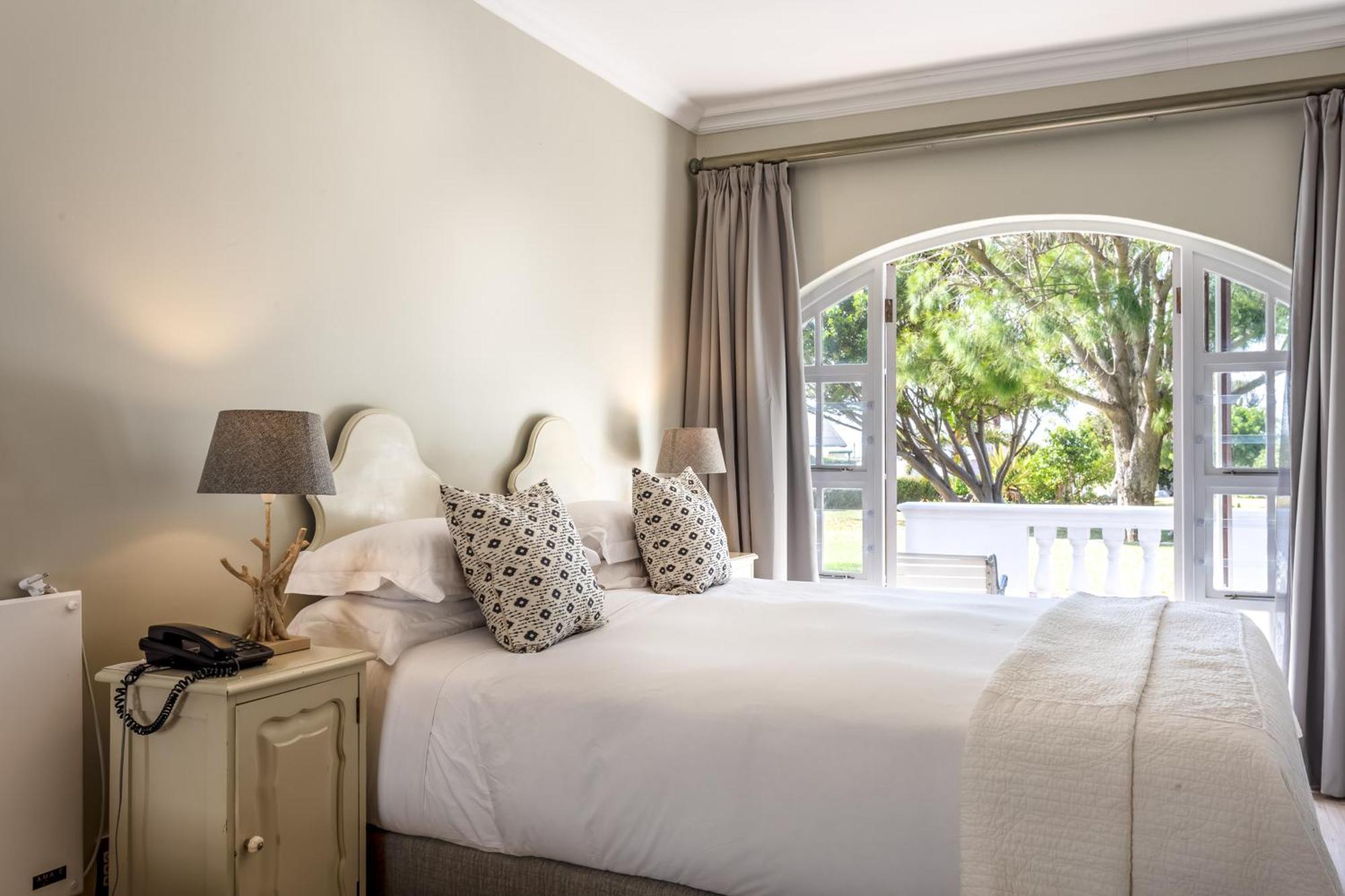 Whale Rock Luxury Lodge Hermanus Quarto foto